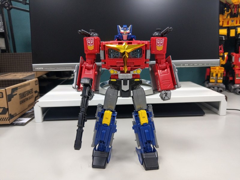 Takara Generations Selects Star Convoy Image  (11 of 20)